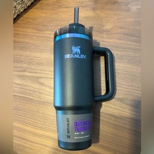 Black Stanley Chroma 30oz